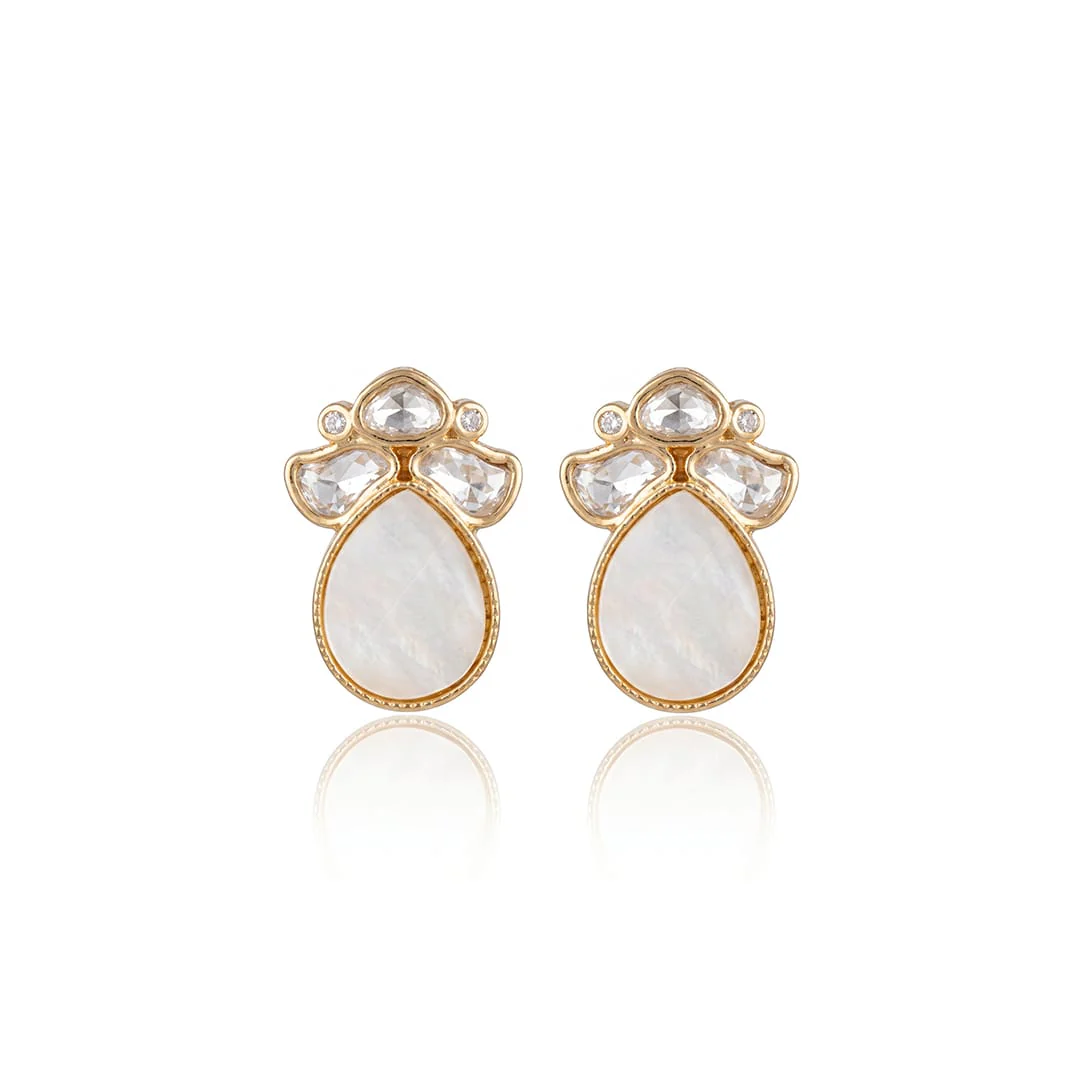 Vivya Stud Earrings - Image 3