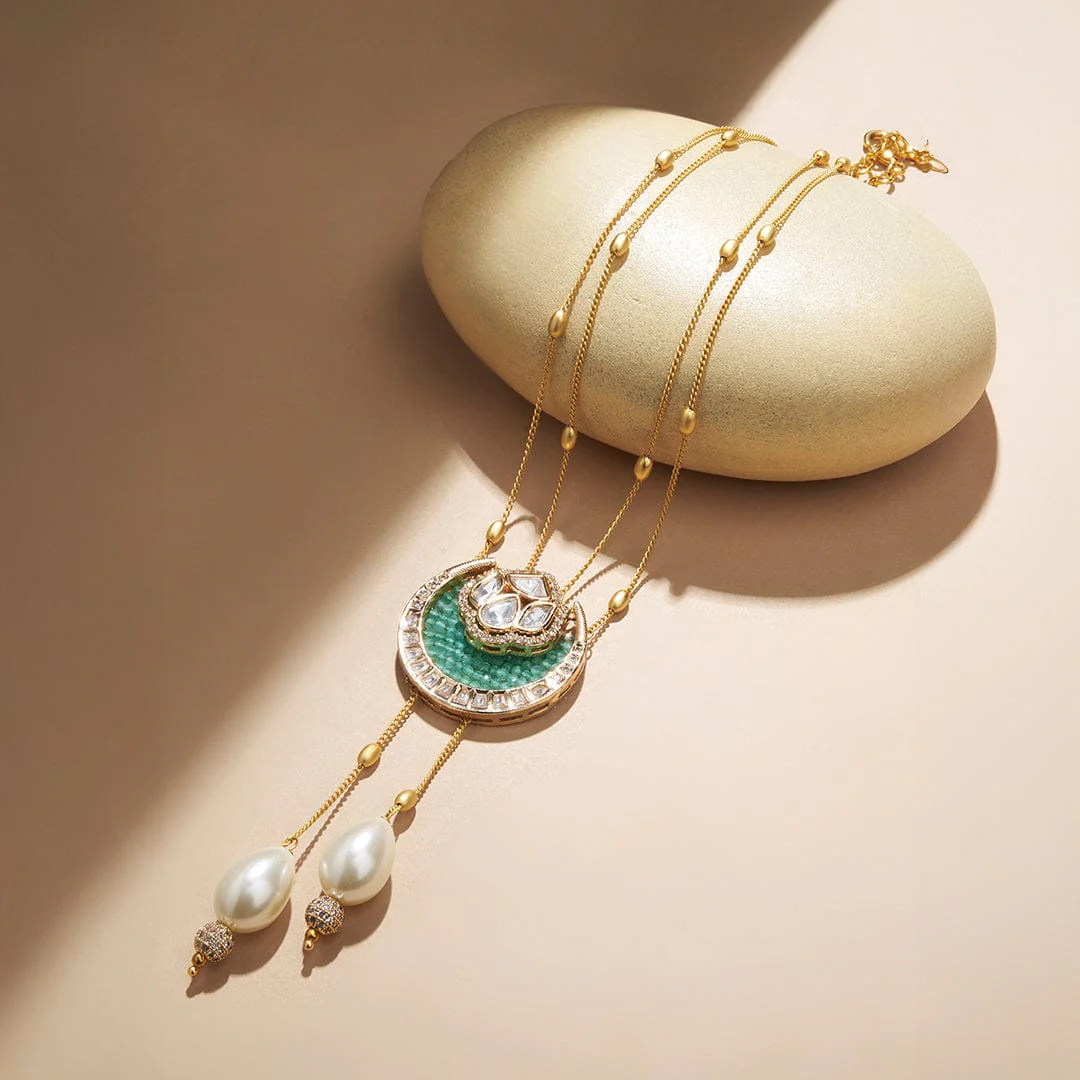 Whimsical Pearl Necklace - Image 2