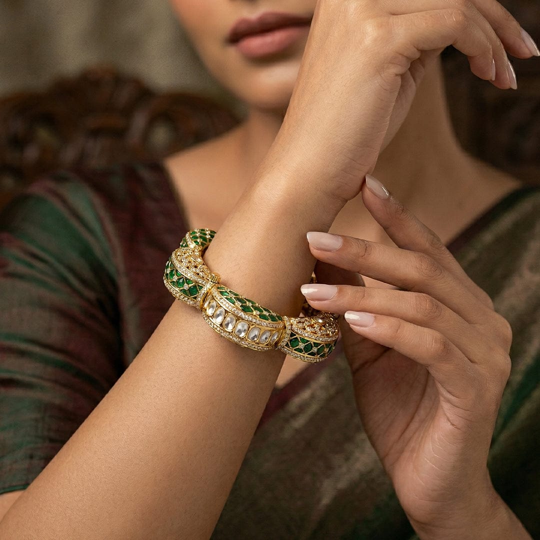 Yashira Bangle