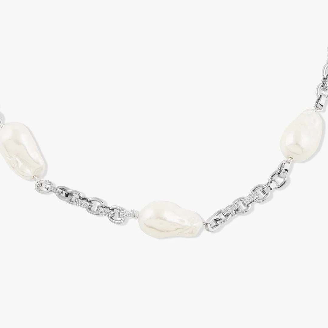 Yelira Necklace - Image 4