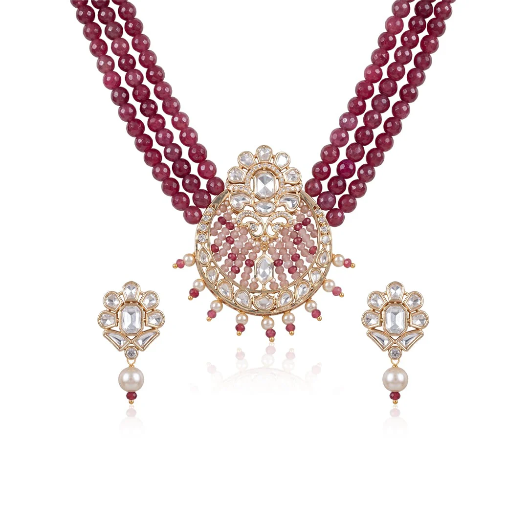 Zaavi Necklace Set