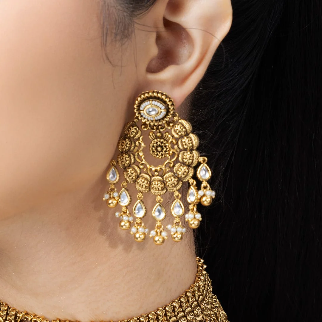 Zavya Necklace Set - Image 3