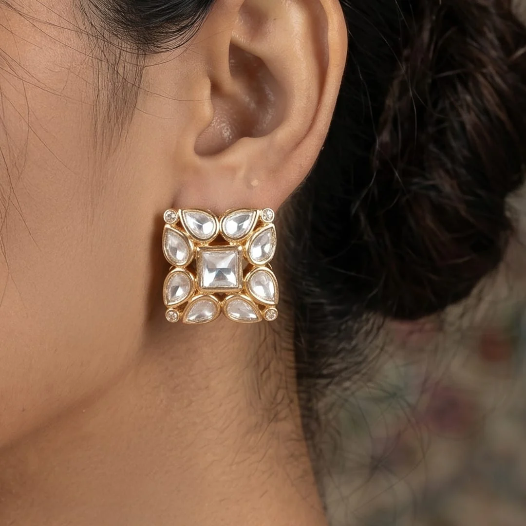 Zavya Stud Earrings
